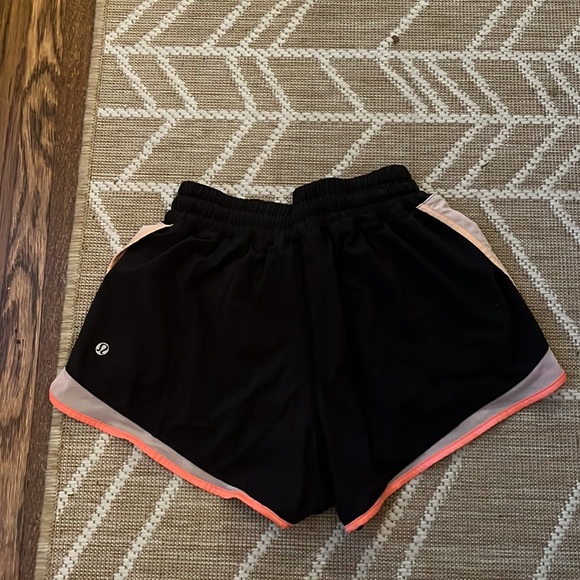 Lululemon shorts - Picture 2 of 4